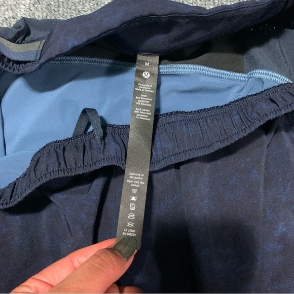 LULULEMON - Surge Linerless Short - Picture 4 of 6